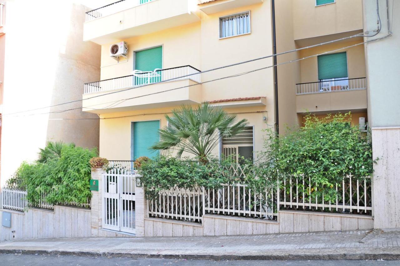 B&B Il Giardinetto Pachino Exteriör bild